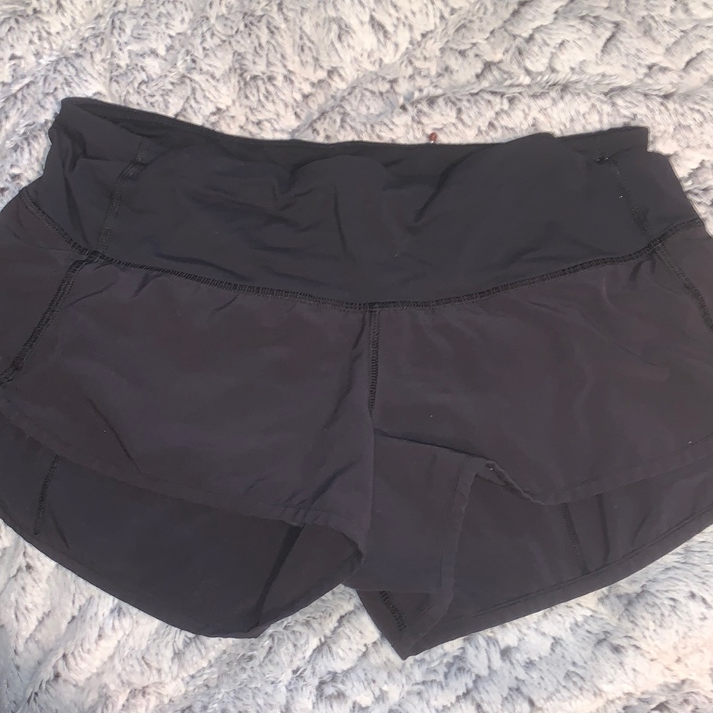 Lululemon shorts Size 4